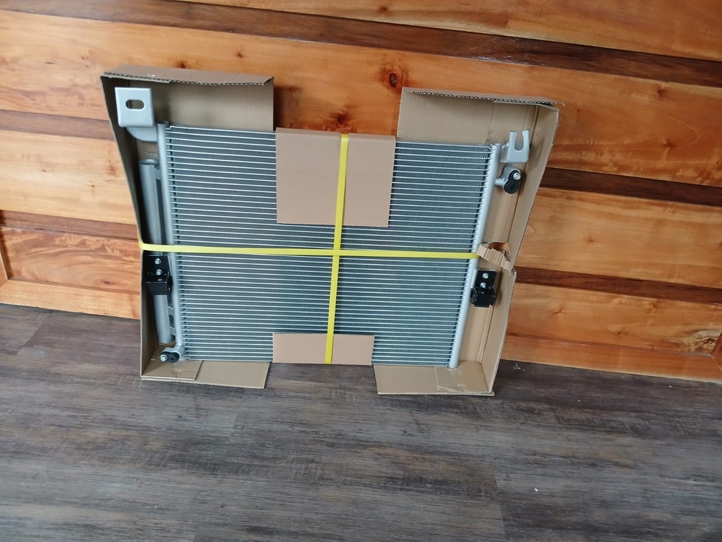 Condensador de A/C para Toyota Tacoma 2005-2015.