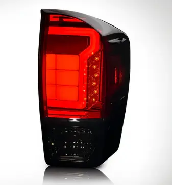 Stop led compatible con Toyota Tacoma 2016-2023.