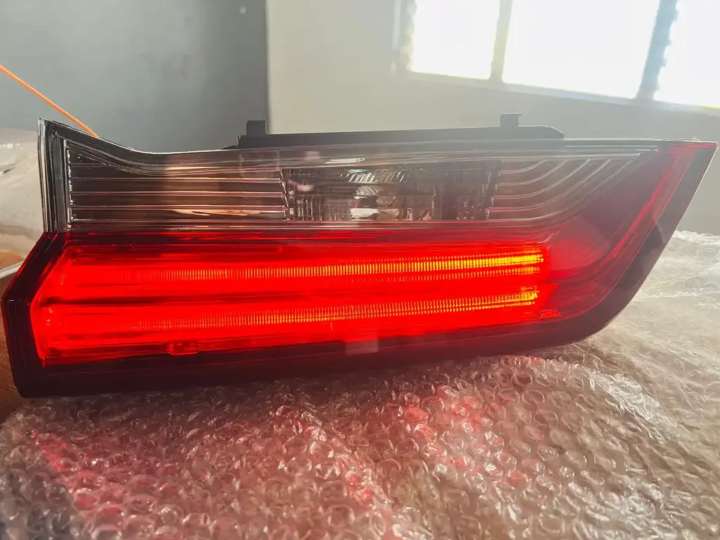 Stop interior, compatible con Honda CR-V 2017-2019.