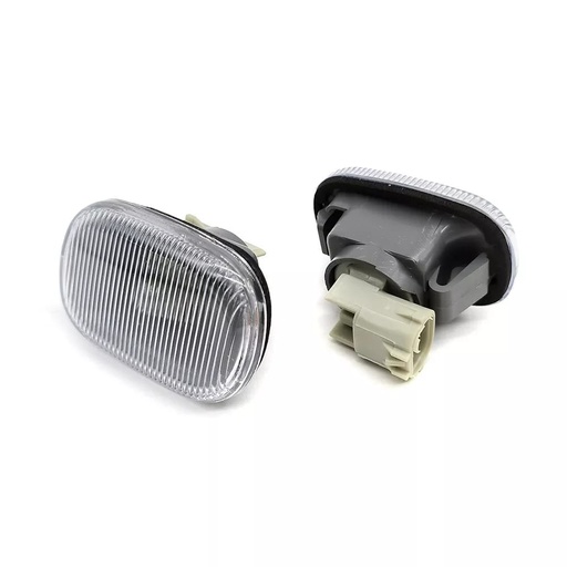 [HILUX-12-022] Luces laterales de señalización para Toyota Hilux 2005-2011.