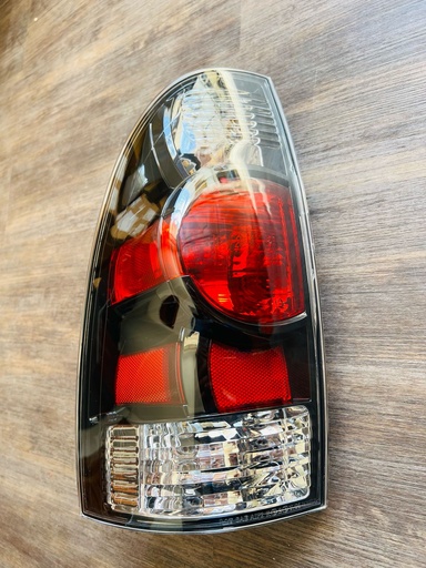 [TYT-TACOMA-0511-97] Stop compatible con Toyota Tacoma 2005-2015.